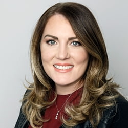 Amanda Cole