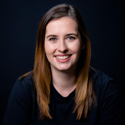 Headshot of Caitlin Seele